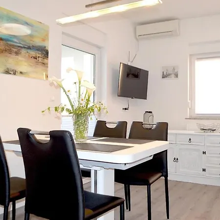 With A Parking Space Preko, Ugljan - 21491 Apartman *